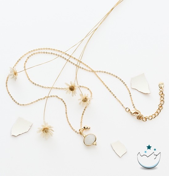 ŒUF COLLIER PIERRE DE LUNE