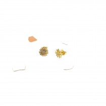 Boucles d'oreille Pâquerette Horty cachées dans une vraie coquille d'oeuf