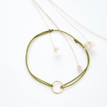 cadeau surprise oeuf bracelet coulissant vert olive