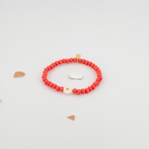 Bracelet pinkpaq l'Eggstra caché dans une coquille d'oeuf