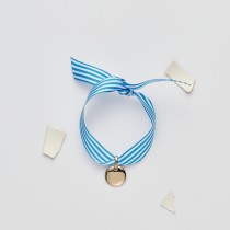 Bracelet à nouer Cabane caché dans un oeuf de poule l'Eggstra